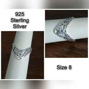 Sterling Silver Chevron Filigree Ring Women’s Size 8 925 Elegant Versatile EUC